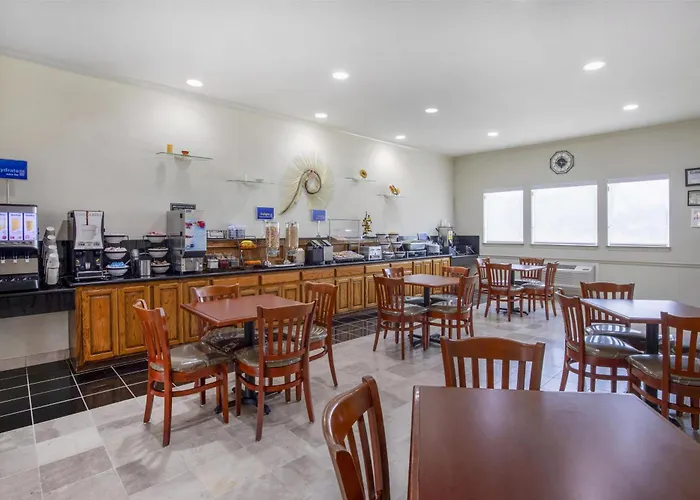 Best Western Limestone Inn And Suites